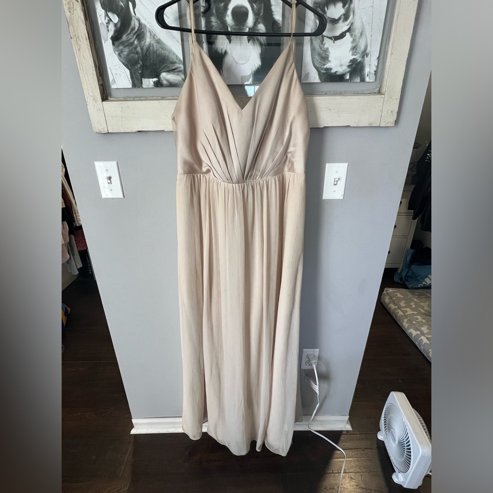 Champagne Vera Wang bridesmaid dress!